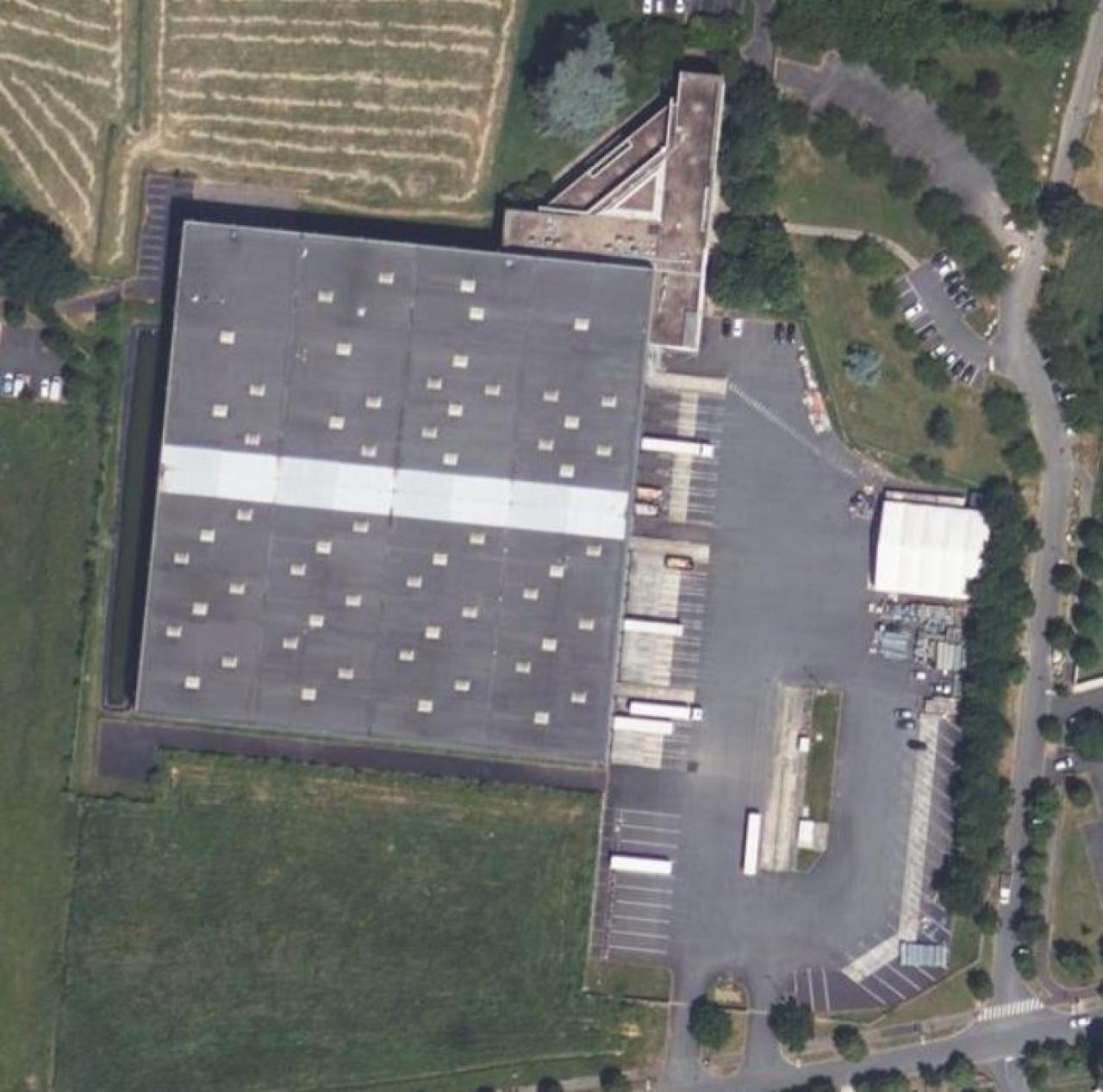 Entrepôt classe a Saint-Cyr-sur-Loire 7570m² Location entrepôt classe a Saint-Cyr-sur-Loire Indre-et-Loire OLLOG2428533 4